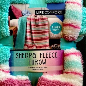 Sherpa Fleece Throw